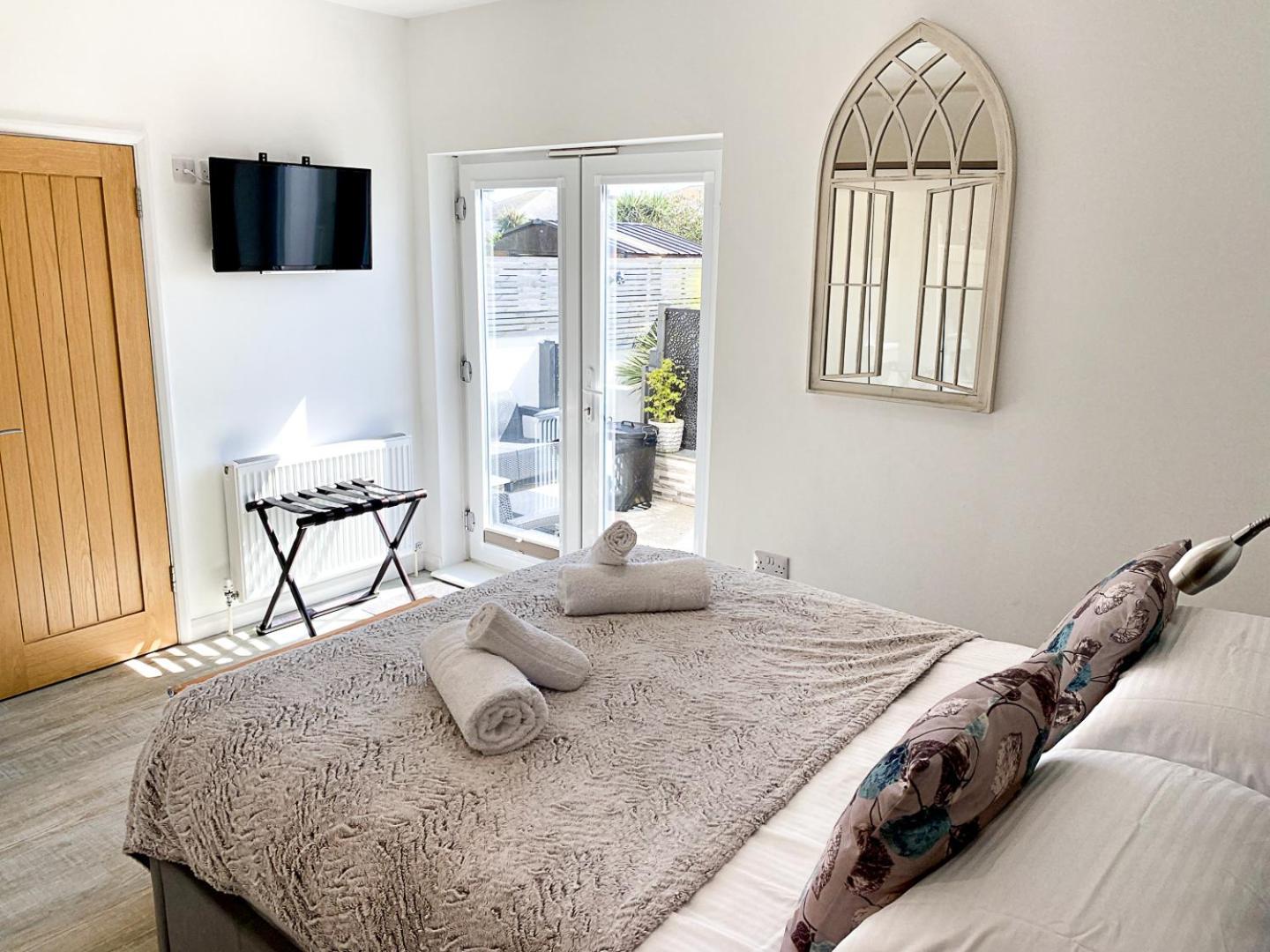 Meadow View Apartments New Quay Exteriör bild