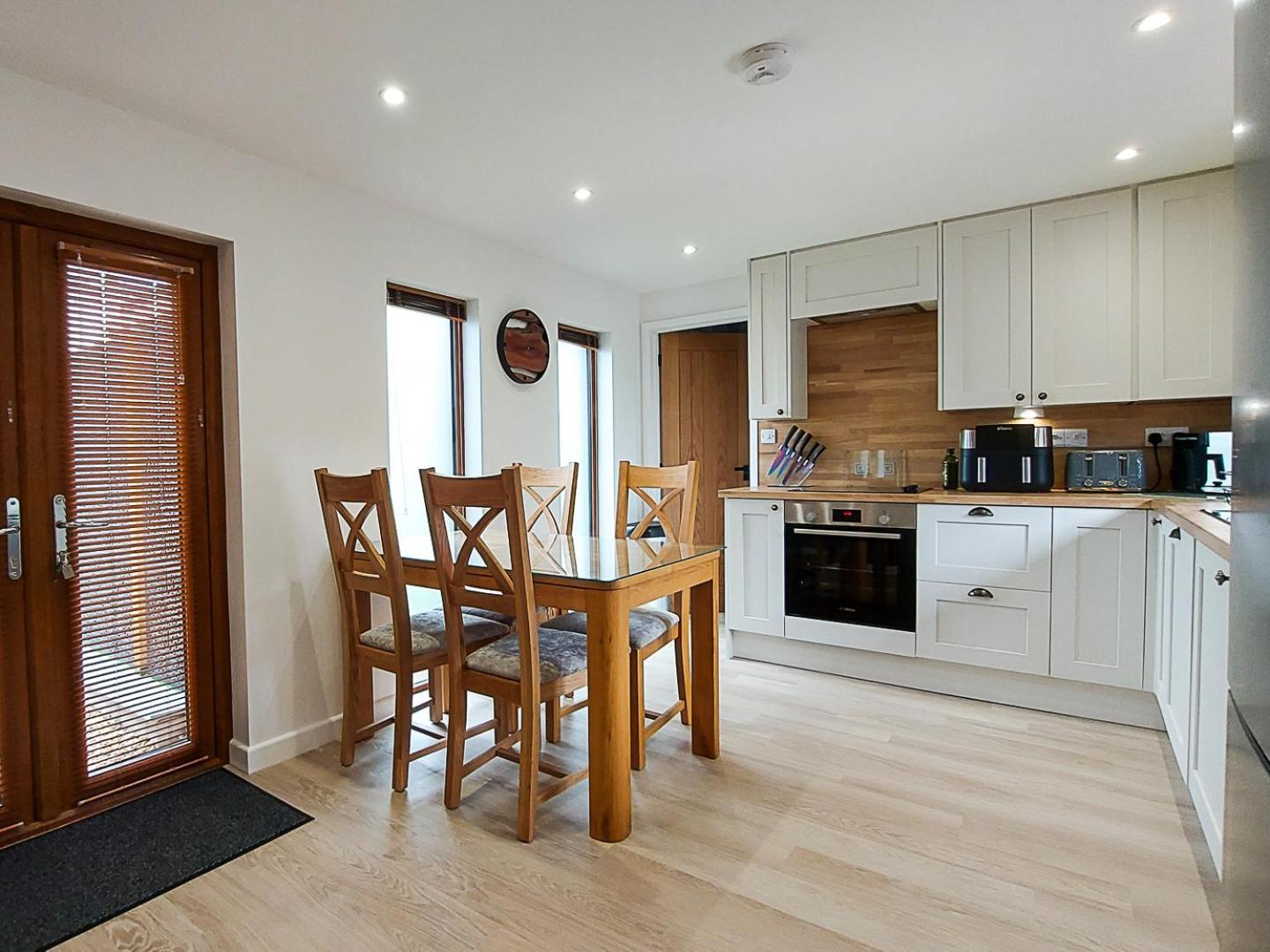 Meadow View Apartments New Quay Exteriör bild