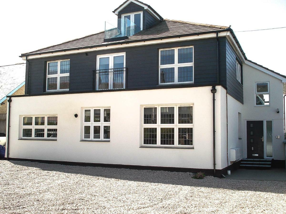 Meadow View Apartments New Quay Exteriör bild
